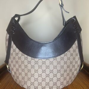 GUCCI GG Monogram Half Moon Shoulder bag Handbag.  Serial Number 1062501705
